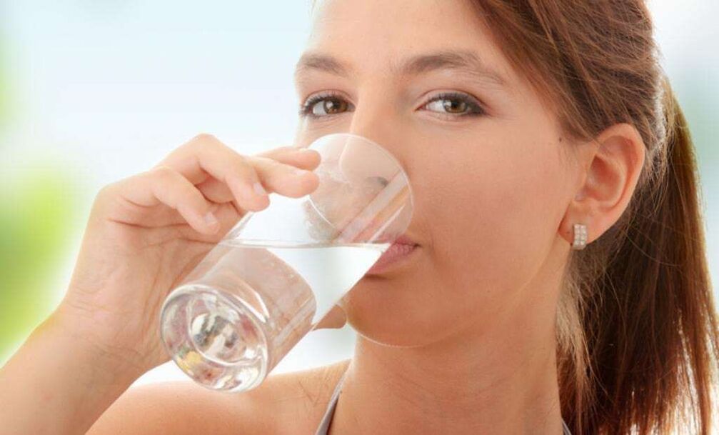 „Diaform Plus“ plaunamas vandeniu be dujų